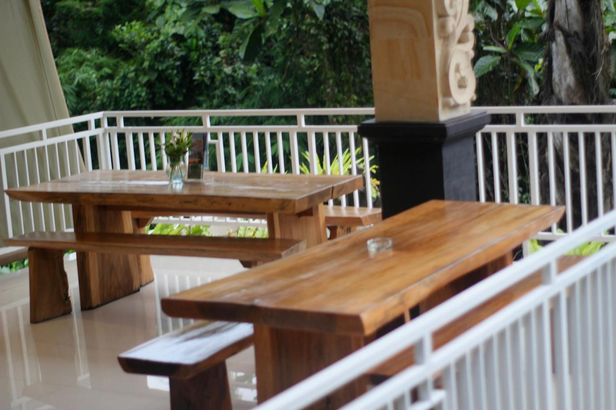 Hanaka Riverside Ubud Экстерьер фото